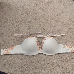 Victoria Secret strapless bra